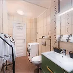 Appartamento 3bd - Free Private Parking - By Open House