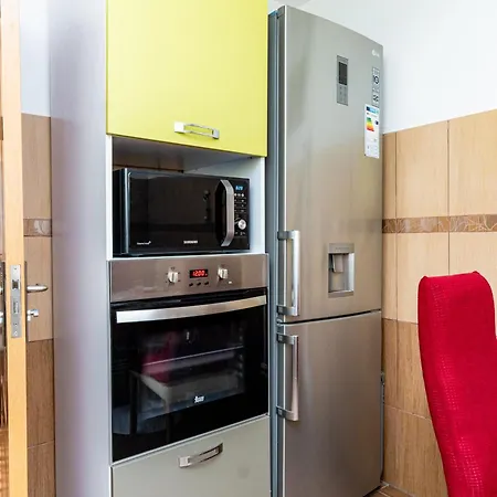 3bd - Free Private Parking - By Open House Appartement *