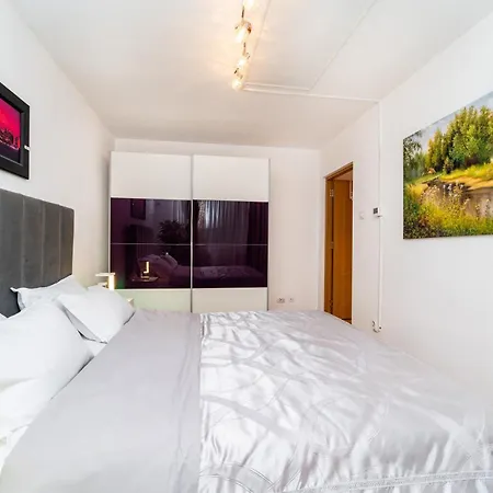 3bd - Free Private Parking - By Open House Apartment Timişoara