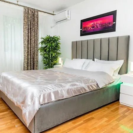 3bd - Free Private Parking - By Open House شقة *