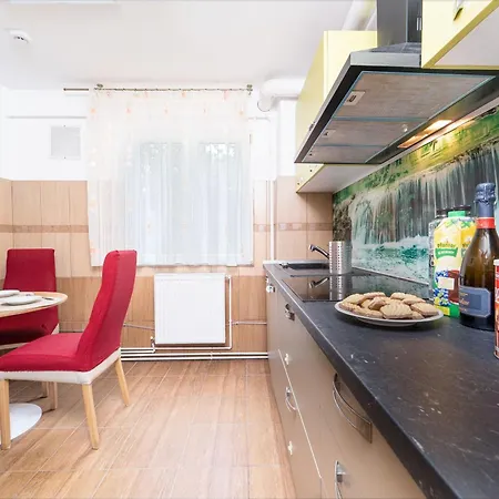 3bd - Free Private Parking - By Open House