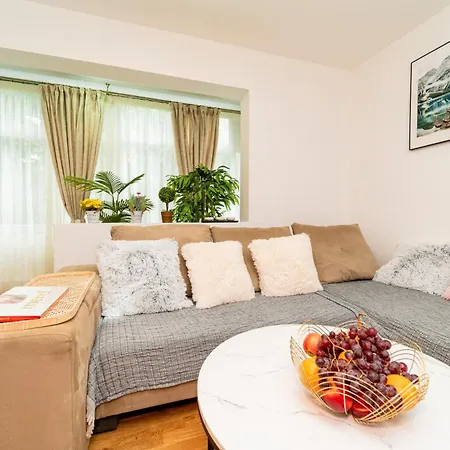 Daire 3bd - Free Private Parking - By Open House *