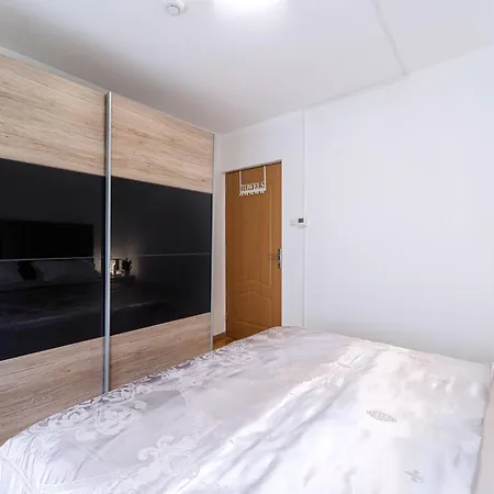 Daire 3bd - Free Private Parking - By Open House Temeşvar