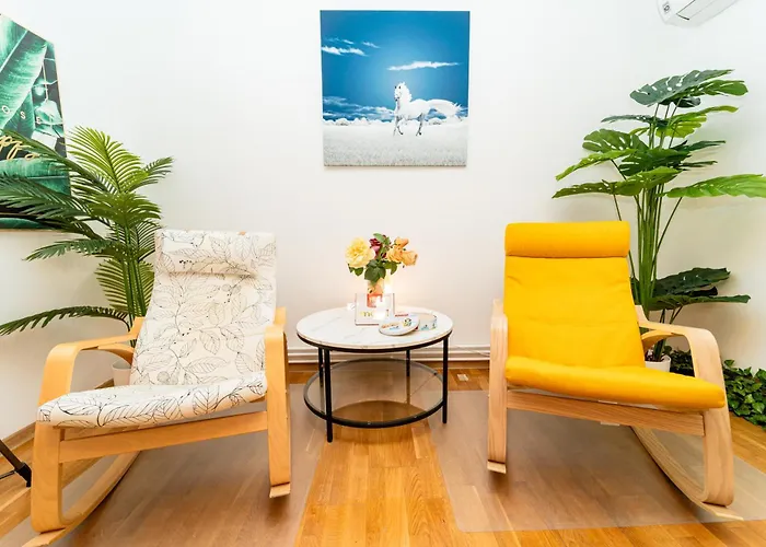 3bd - Free Private Parking - By Open House Apartment *