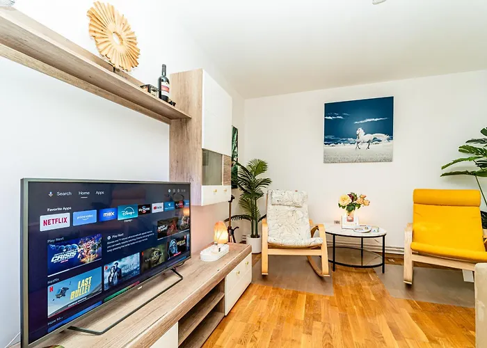 3bd - Free Private Parking - By Open House Apartment *