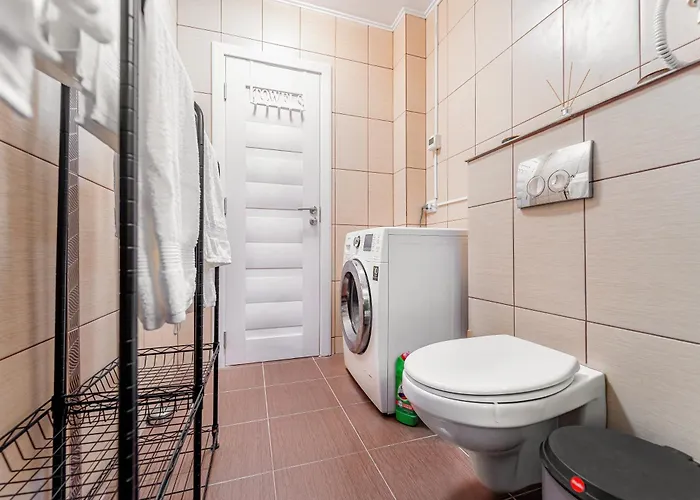 3bd - Free Private Parking - By Open House Apartment